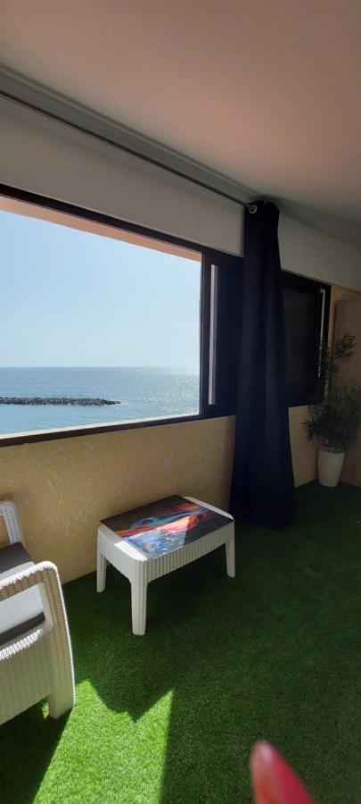 First Line Of The Ocean, 3 Bedrooms & Free Wifi Playa de las Américas Eksteriør billede
